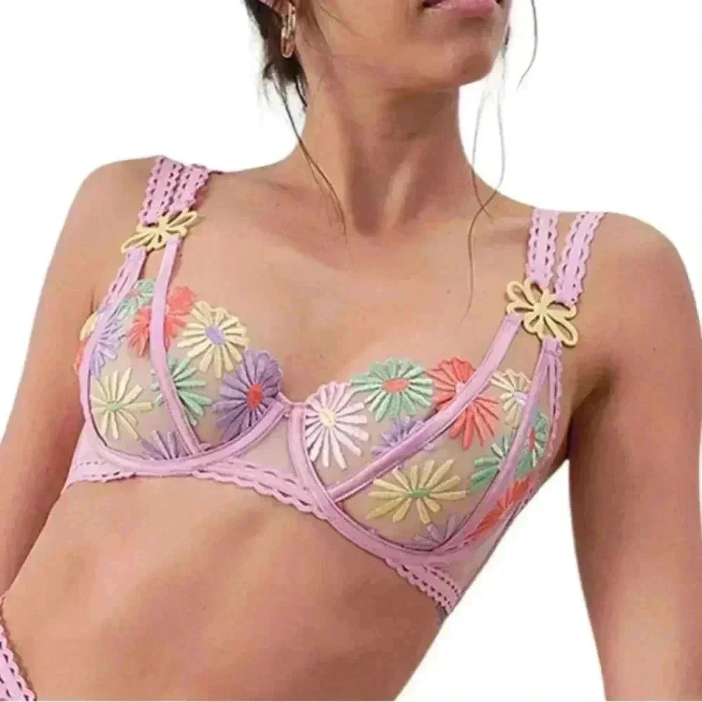 For Love And Lemons Gia Embroidered Underwire Bra NWT Size XXS